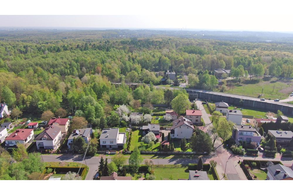 Działka budowlana - Sprzedaż - Katowice, Polska - 40 - 800041001-876