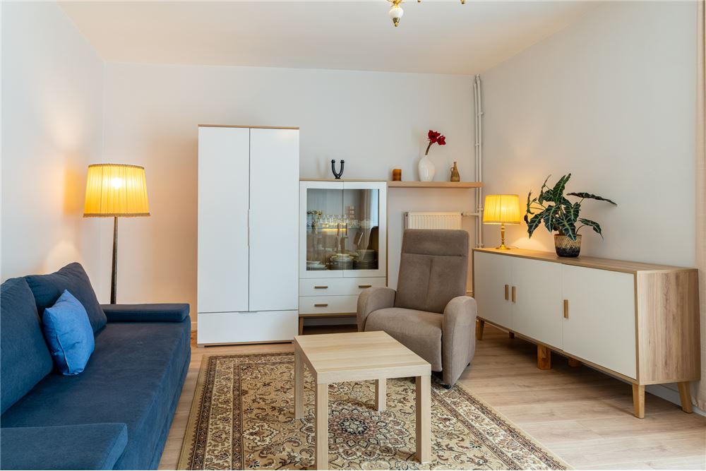 Residential - Asuinhuoneisto - Warszawa, Polska - PL - 19 - 810251035-70