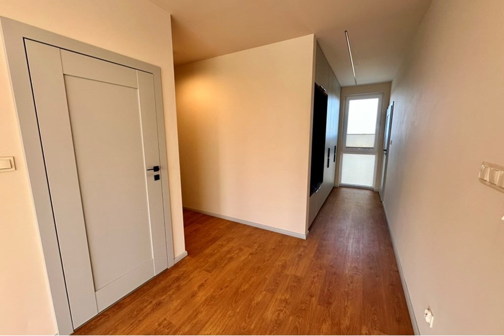 Dom bliźniak - Wynajem - Bielsko-Biała, Polska - 10.jpeg - 800061098-184