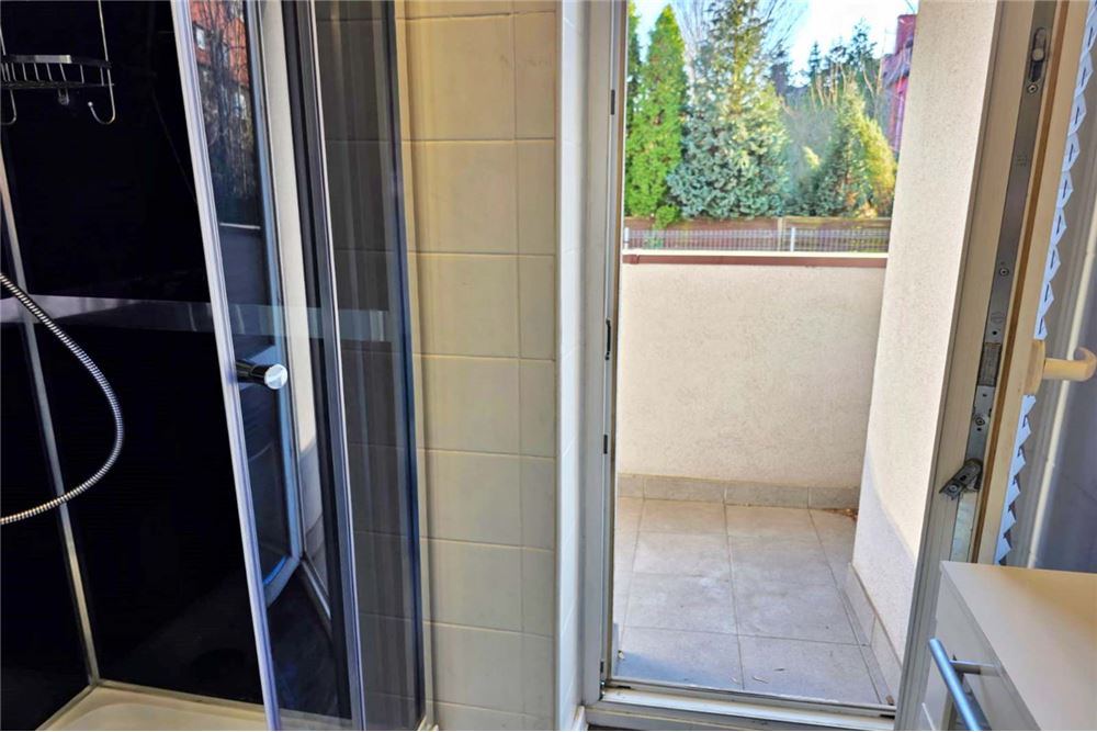 Mieszkanie - Sprzedaż - Zabrze, Polska - 22 - 800061016-1279