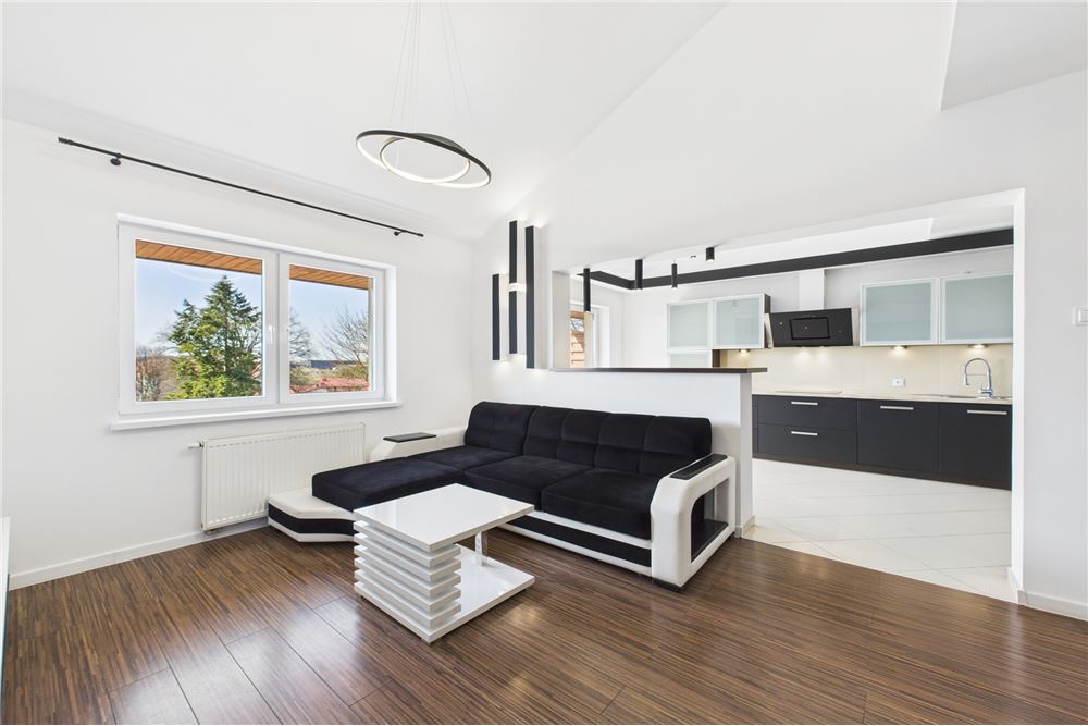 Mieszkanie dwupoziomowe - Sprzedaż - Koszalin, Polska - 2 - 470281008-28