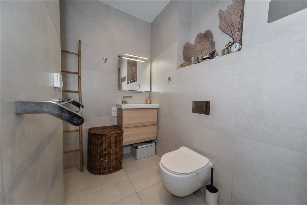 Dom jednorodzinny - Sprzedaż - Tarnowskie Góry, Polska - 42 - 800061076-410