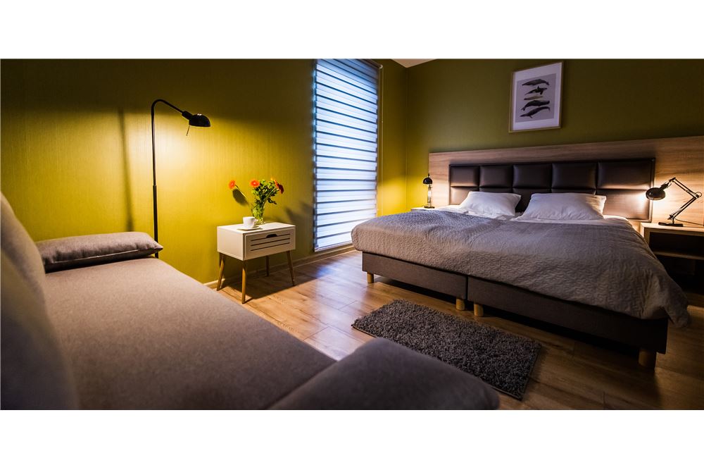 Nieruchomość inwestycyjna - Sprzedaż - Korbielów, Polska - 155 - 800061076-395