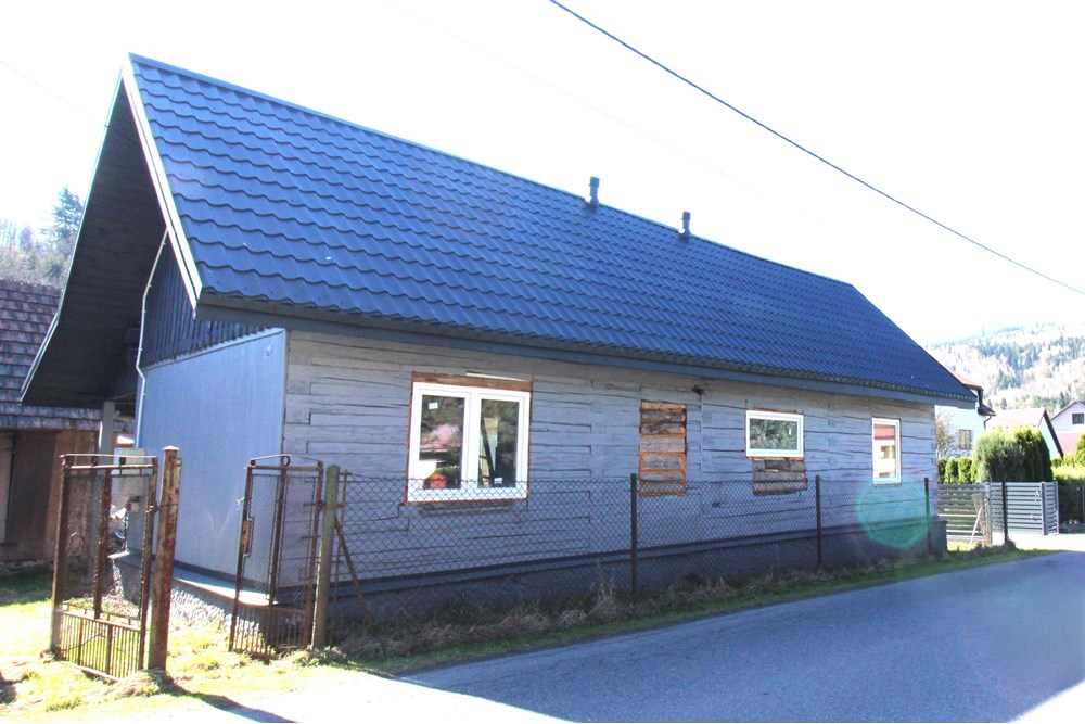 Dom wolnostojący - Sprzedaż - Ujsoły, Polska - 1 (2).JPG - 800061130-15