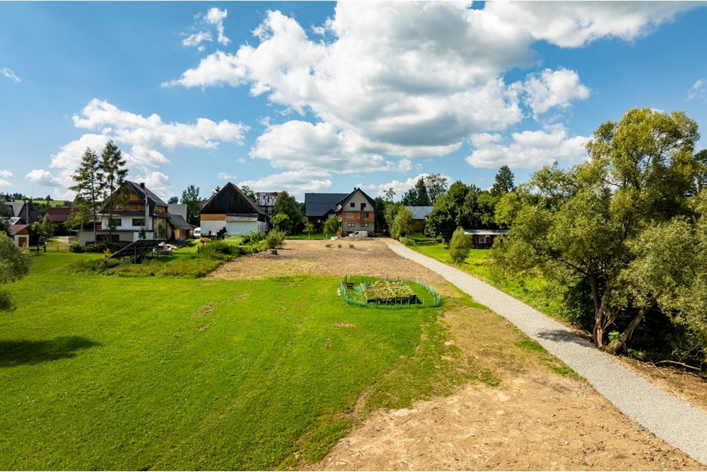 Działka budowlana - Sprzedaż - Ciche, Polska - 20250826-DJI_0996-HDR.jpg - 800091045-46