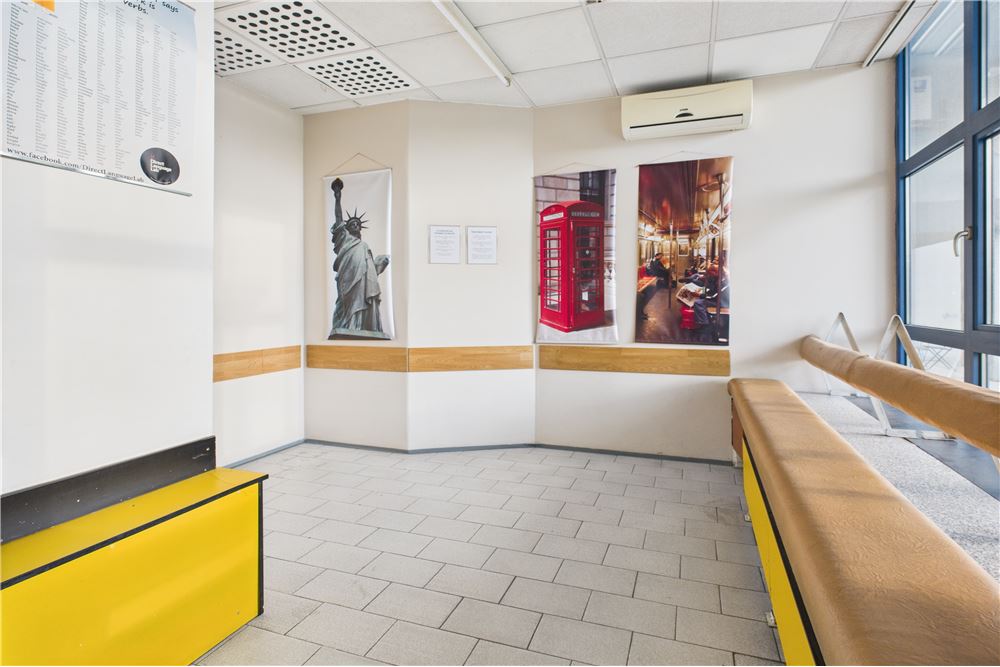 Lokal handlowy/usługowy - Sprzedaż - Kraków, Polska - 5 - 800241005-209