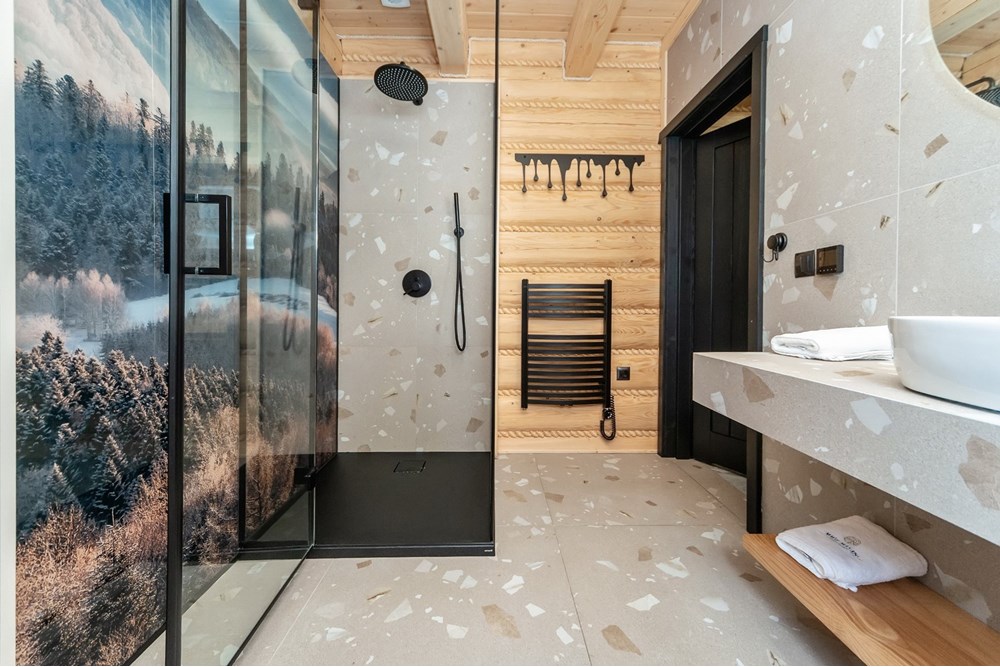 Biznes - Sprzedaż - Istebna, Polska - MIODM_003M.jpg - 800061093-116