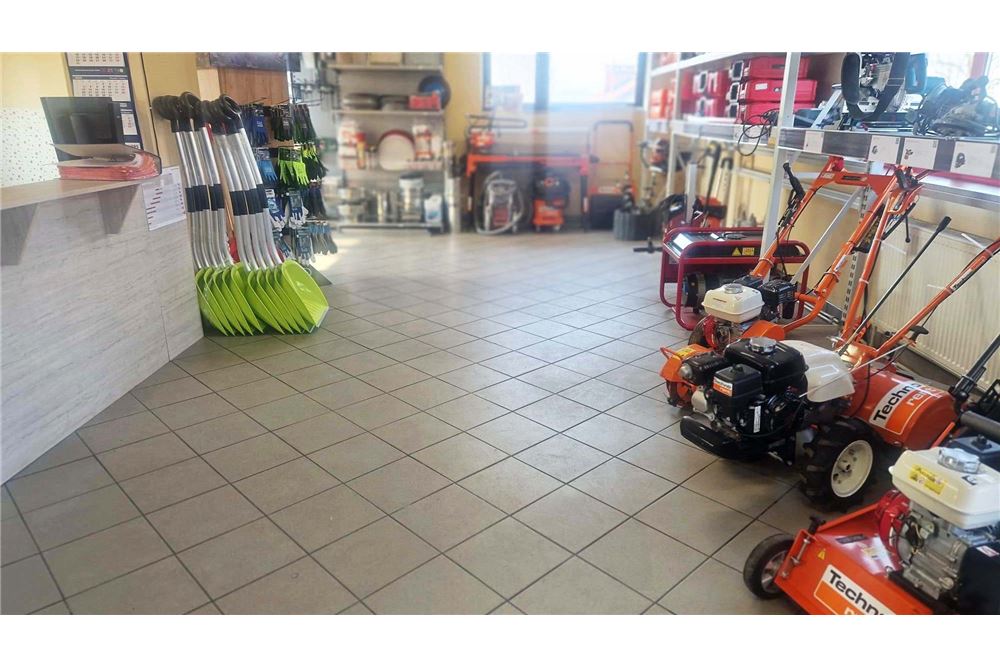 Lokal handlowy/usługowy - Wynajem - Cieszyn, Polska - 8 - 800061016-1143