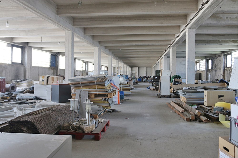 Nieruchomość przemysłowa - Sprzedaż - Bytom, Polska - Bytom Budynek i działka (10).JPG - 800041074-12