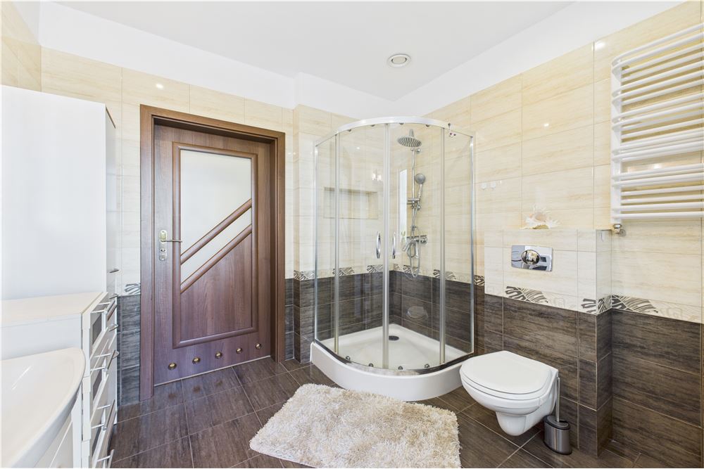 Dom wolnostojący - Sprzedaż - Kędzierzyn, Polska - 25 - 470281008-30