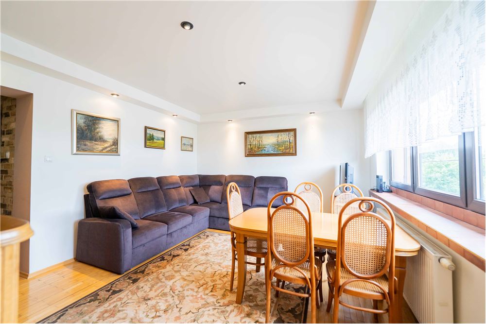 Dom wolnostojący - Sprzedaż - Sosnowiec, Polska - 12 - 800161013-42