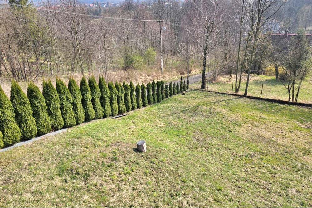 Dom wolnostojący - Sprzedaż - Bielsko-Biała, Polska - 129 - 800061016-1153