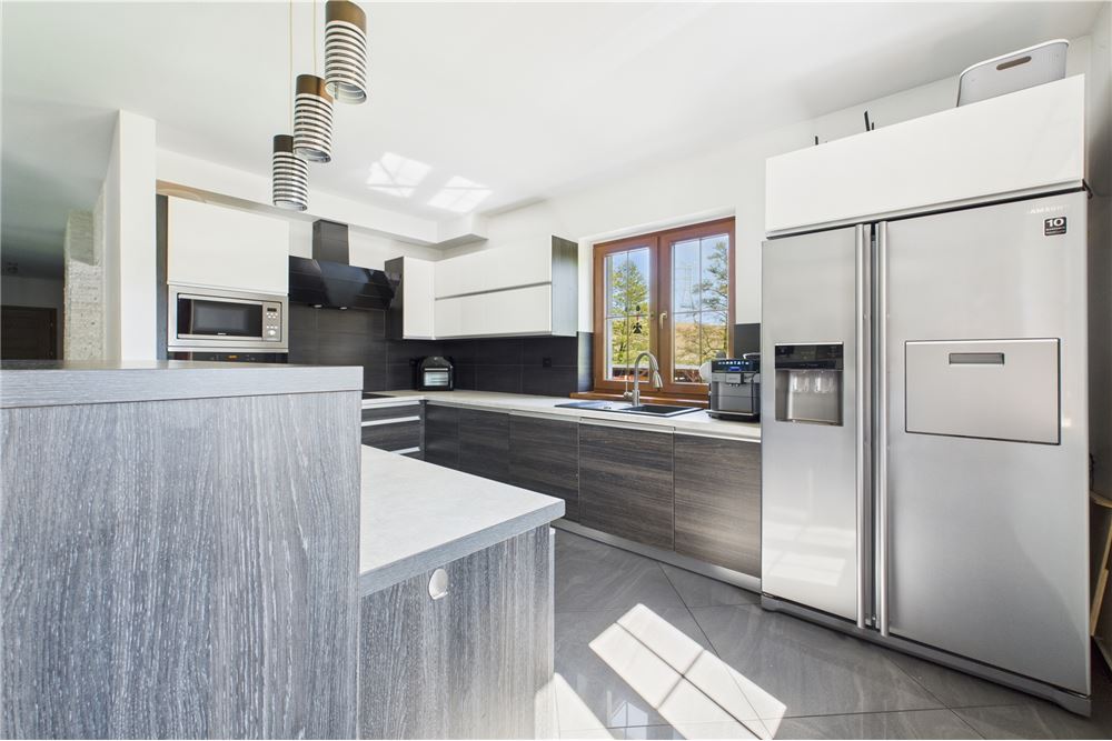 Dom jednorodzinny - Sprzedaż - Gorzyczki, Polska - 61 - 470311001-13