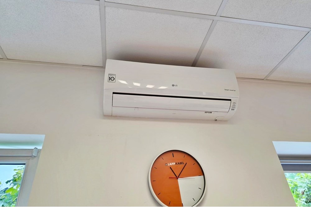 Lokal handlowy/usługowy - Wynajem - Bielsko-Biała, Polska - 8.jpg - 800061016-1295