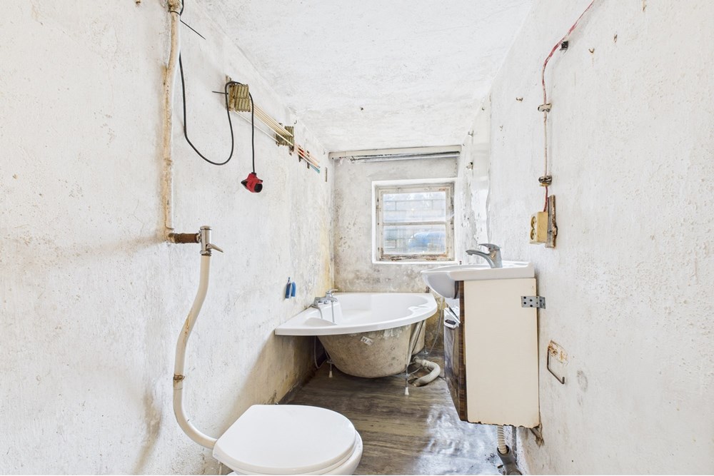 Dom wolnostojący - Sprzedaż - Dmosin, Polska - CAM03517G0-PR0039-STILL033.jpg - 470291005-26