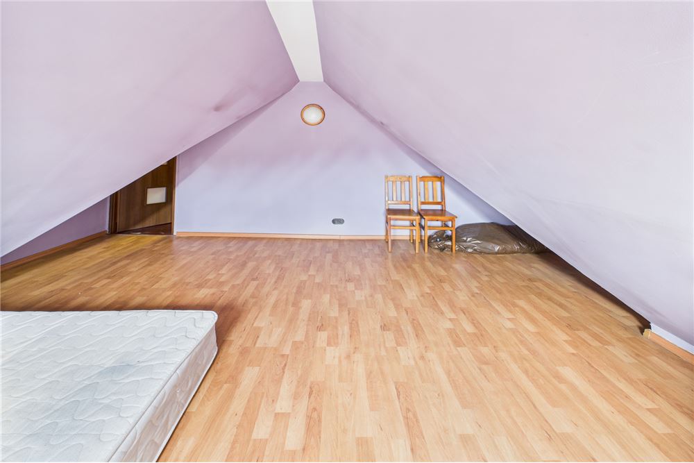 Dom w zabudowie szeregowej - Sprzedaż - Rybnik, Polska - 28 - 470311001-38