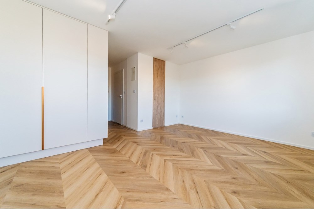 Kawalerka - Wynajem - Bielsko-Biała, Polska - 3.jpg - 800061057-198