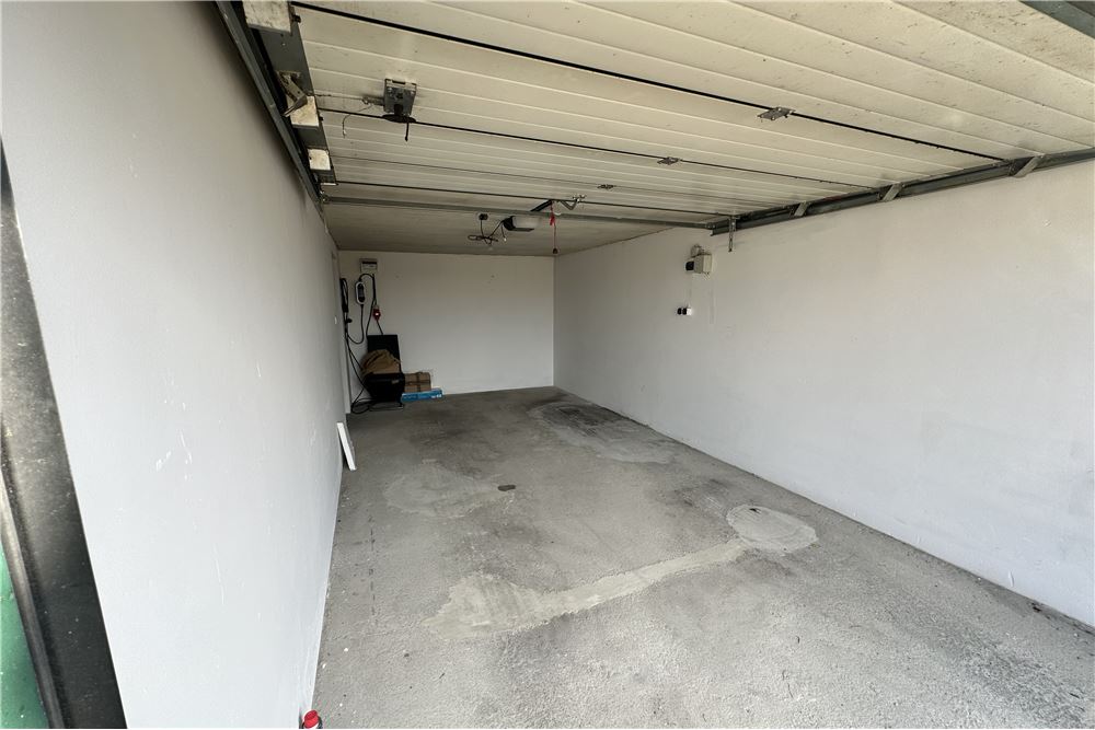 Mieszkanie - Sprzedaż - Bielsko-Biała, Polska - 45 - 800061098-166