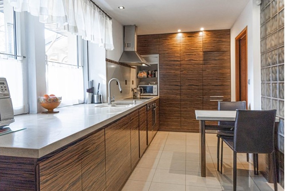 Budynek - Sprzedaż - Józefów, Polska - kuchnia 3 — kopia.jpg - 810251037-51