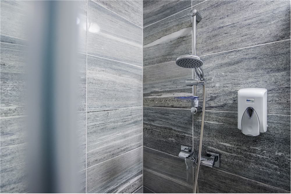 Dom wolnostojący - Sprzedaż - Korbielów, Polska - 84 - 800061076-401