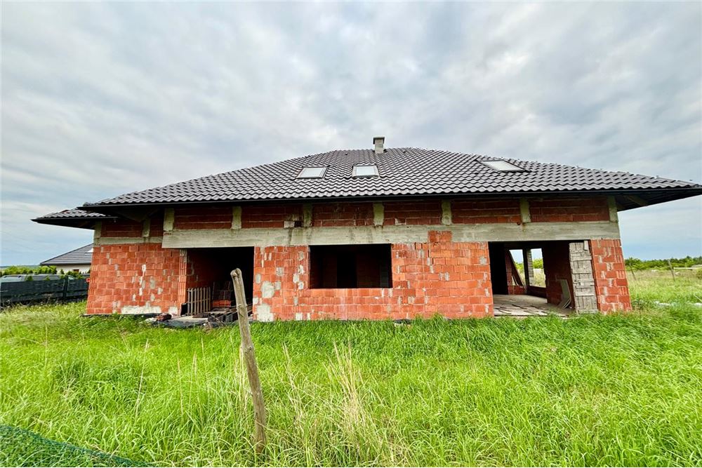 Dom wolnostojący - Sprzedaż - Dąbrowa Górnicza, Polska - 4 - 800161013-37