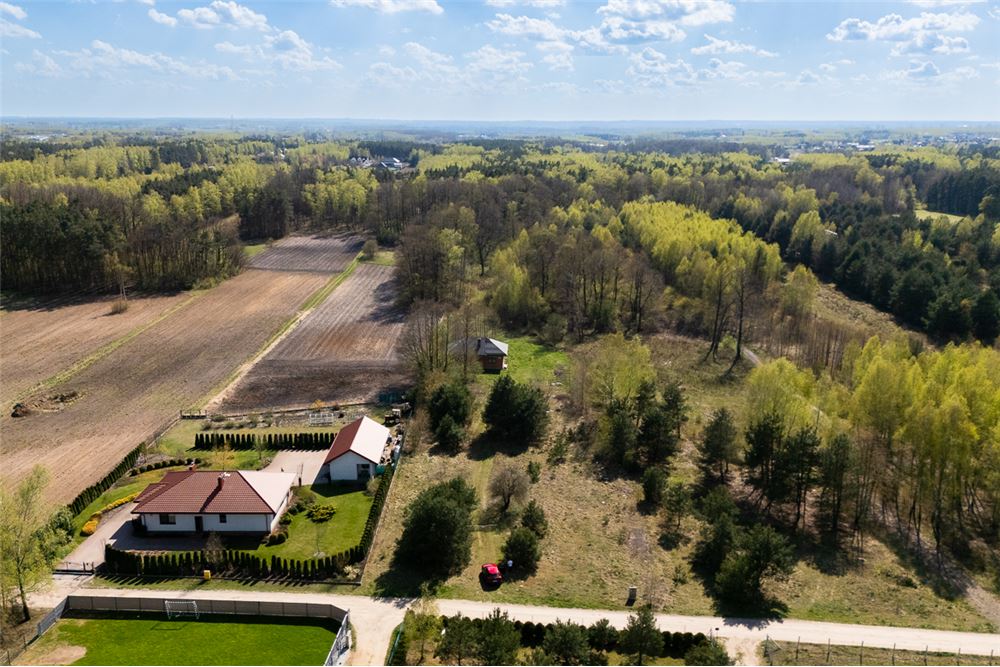 Dom wolnostojący - Sprzedaż - Łódź, Polska - 2 - 470291004-250