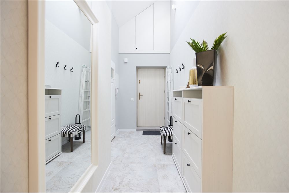 Mieszkanie - Sprzedaż - Bielsko-Biała, Polska - 11 - 800061076-418