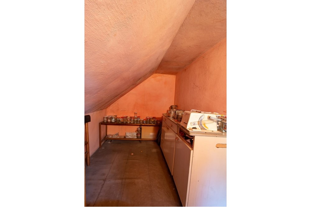 Mieszkanie - Sprzedaż - Bielsko-Biała, Polska - Zdjęcie WhatsApp 2025-10-20 o 03.08.40_e7647183.jpg - 800061134-9