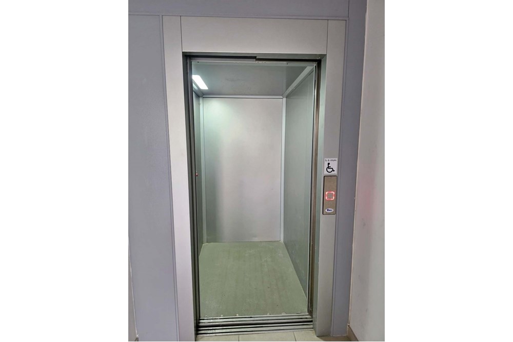 Lokal handlowy/usługowy - Wynajem - Cieszyn, Polska - 4.jpg - 800061016-1267