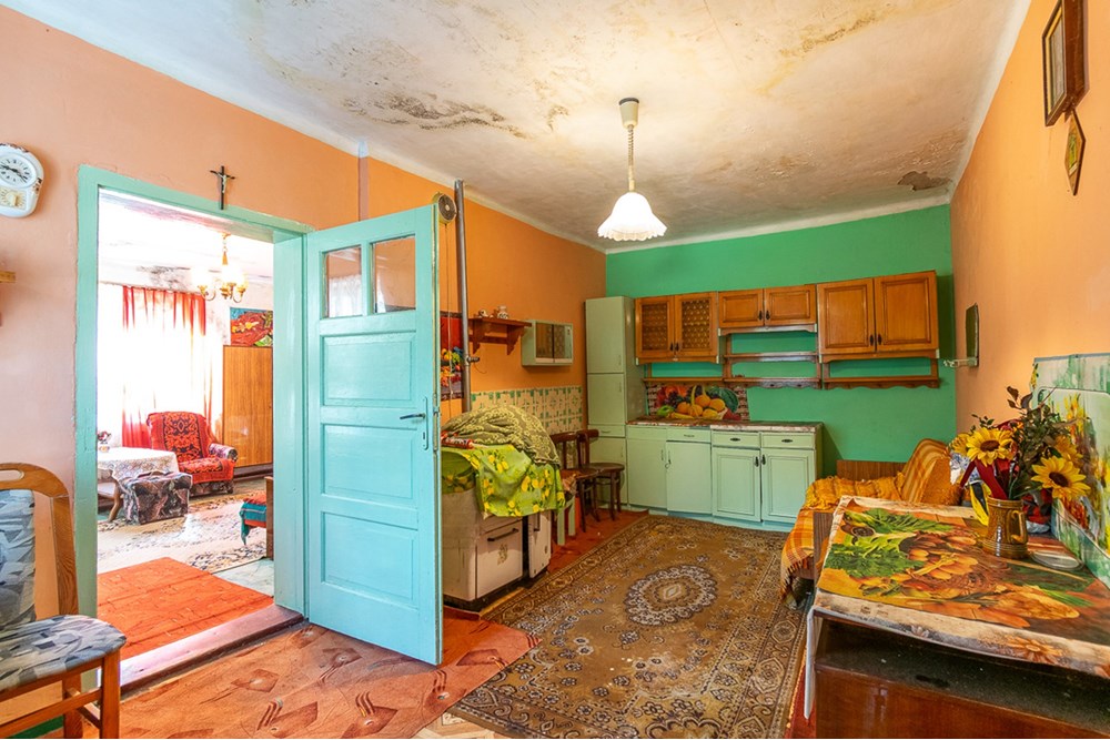 Dom wolnostojący - Sprzedaż - Łódź, Polska - Dom-na-sprzedaz-Lodz-2.jpg - 470191045-182