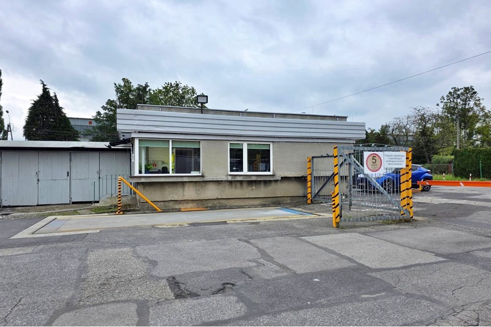 Lokal handlowy/usługowy - Wynajem - Bielsko-Biała, Polska - 24.jpg - 800061016-1295