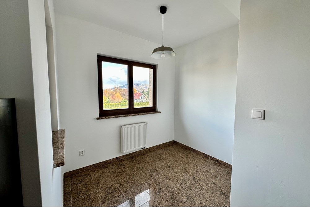 Mieszkanie dwupoziomowe - Sprzedaż - Bielsko-Biała, Polska - IMG_0533.jpeg - 800061098-182