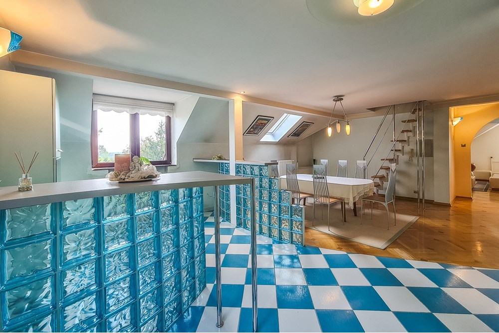 Dom wolnostojący - Sprzedaż - Łódź, Polska - Dom-na-sprzedaz-Lodz-2.jpg - 470191052-20