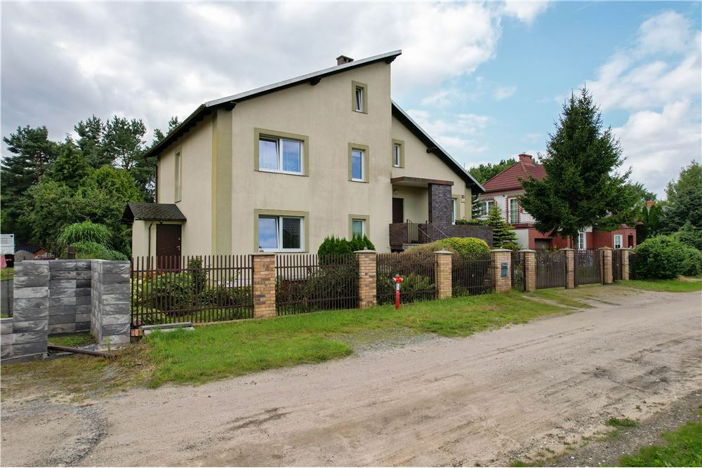 Dom wolnostojący - Sprzedaż - Koszalin, Polska - 37 - 470281009-60