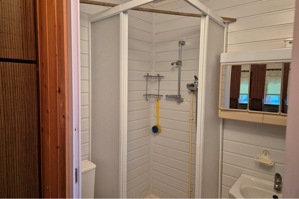 Domek wiejski - Sprzedaż - Człopy, Polska - łazienka2.jpg - 470291004-262