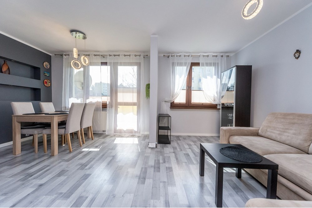 Mieszkanie - Sprzedaż - Bielsko-Biała, Polska - 1.jpg - 800061057-102