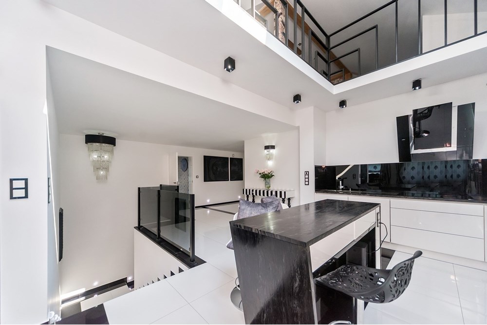 Rezydencja/Willa/Dworek - Sprzedaż - Klecza Dolna, Polska - KLECZA_0042M.jpg - 800061100-86