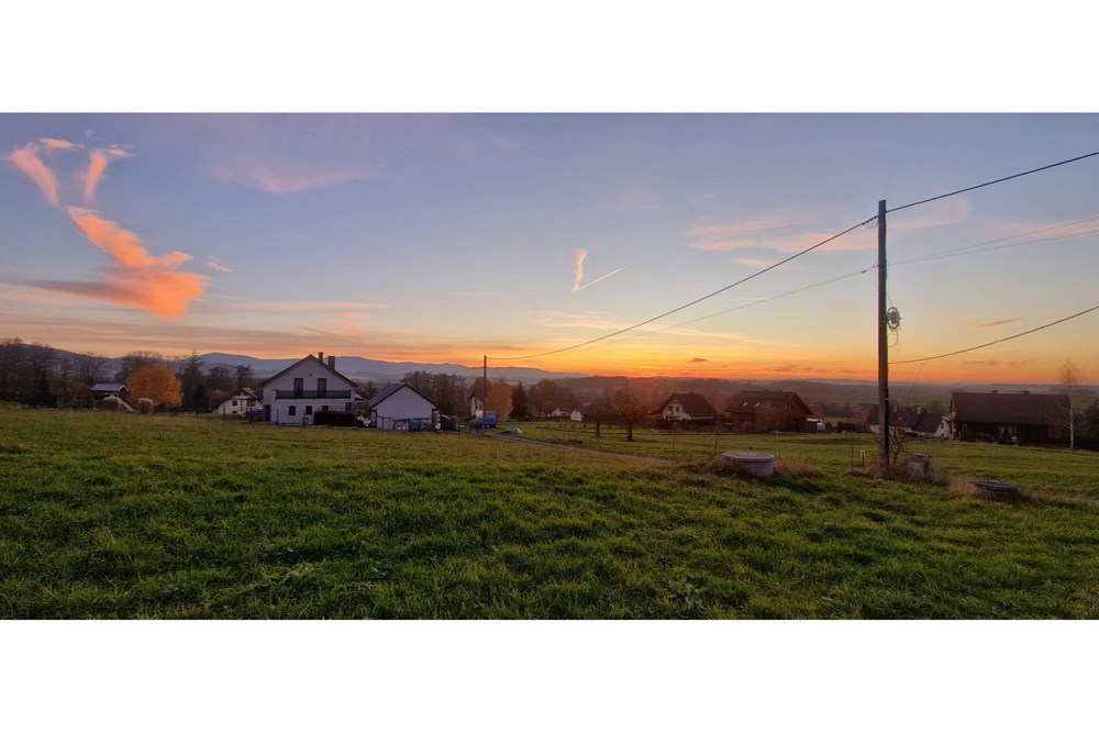 Dom wolnostojący - Sprzedaż - Goleszów, Polska - Zdjęcie WhatsApp 2025-11-05 o 18.49.16_de8bc52d.jpg - 470131058-383