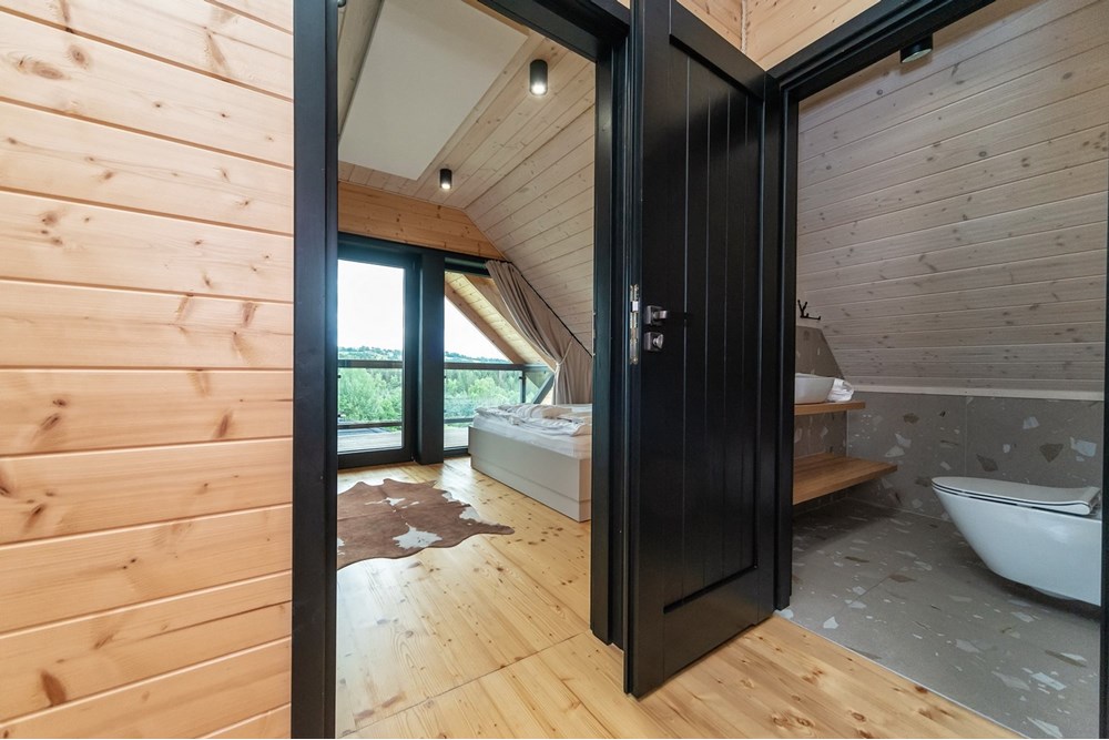 Biznes - Sprzedaż - Istebna, Polska - MIODM_030M.jpg - 800061093-116