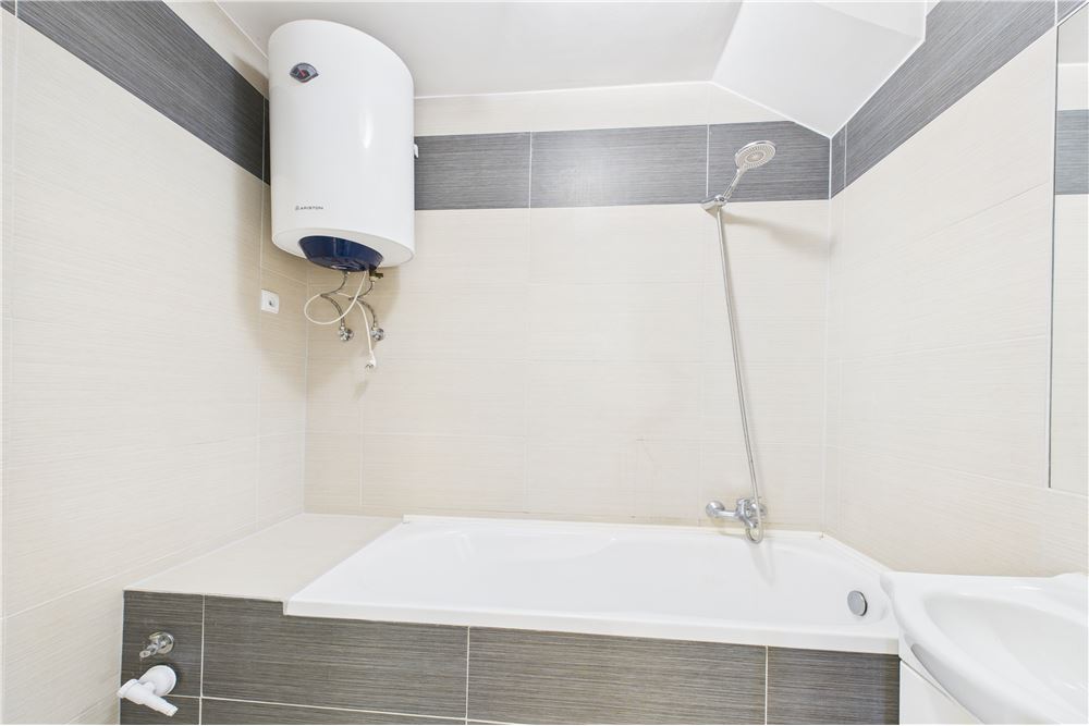 Mieszkanie - Sprzedaż - Nowy Targ, Polska - 10 - 800091040-95