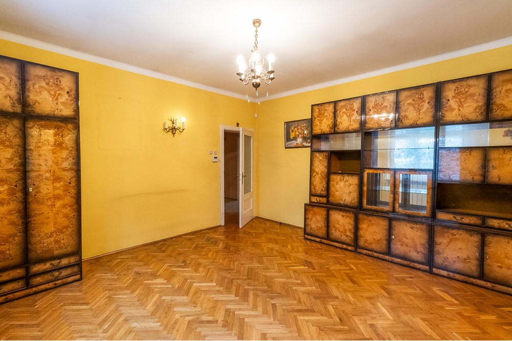 Dom wolnostojący - Sprzedaż - Łódź, Polska - Dom-na-sprzedaz-Lodz-2.jpg - 470191057-47