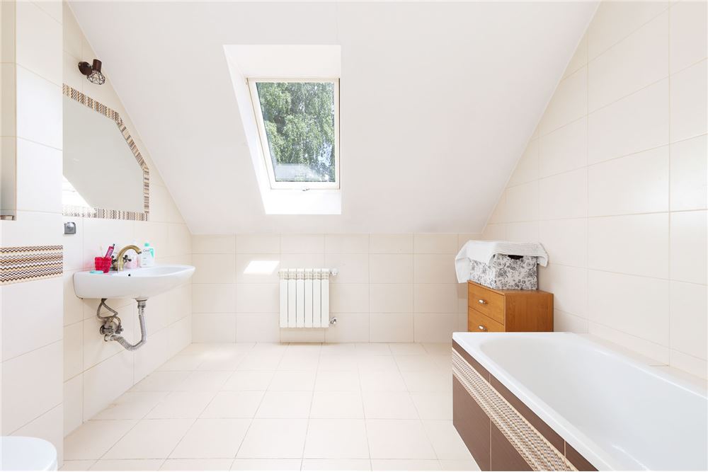 Dom wolnostojący - Sprzedaż - Hecznarowice, Polska - 21 - 800061107-98