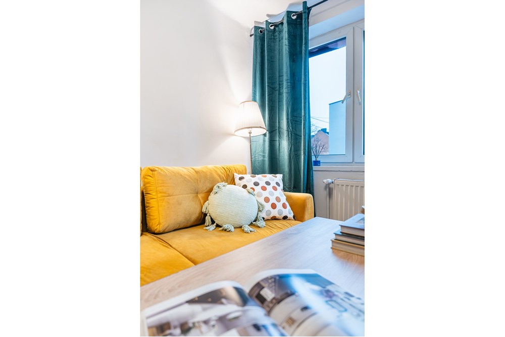 Mieszkanie - Sprzedaż - Dąbrowa Górnicza, Polska - 4. Salon 4.jpg - 800271023-20