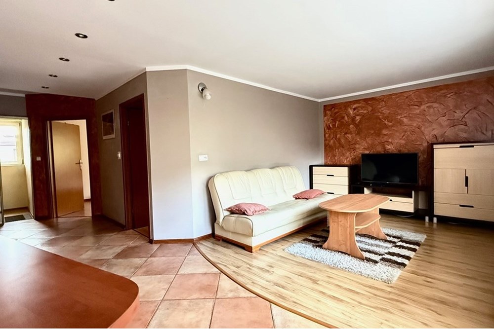 Mieszkanie - Sprzedaż - Bielsko-Biała, Polska - IMG_4471.jpeg - 470131040-414