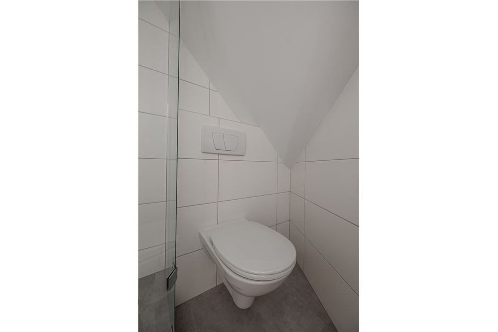 Dom wolnostojący - Sprzedaż - Tenczynek, Polska - 51 - 800241032-67