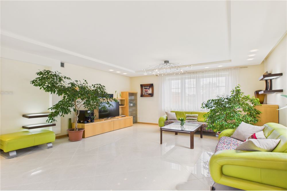 Dom wolnostojący - Sprzedaż - Łódź, Polska - 13 - 470291004-251