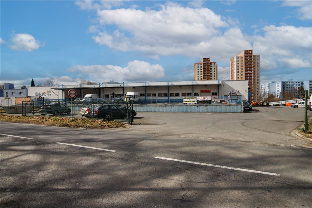 Nieruchomość przemysłowa - Wynajem - Cieszyn, Polska - 30 - 800061076-412