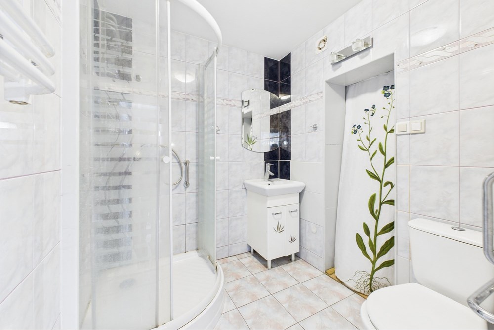 Mieszkanie na parterze - Sprzedaż - Połczyn-Zdrój, Polska - 6.jpg - 470281002-198