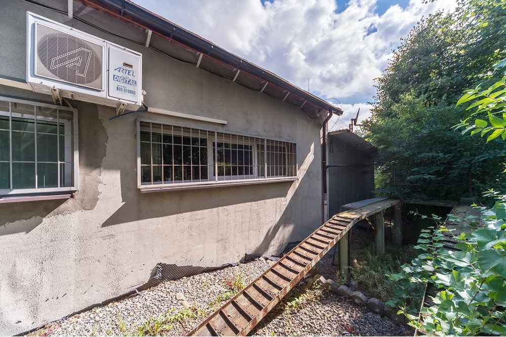 Nieruchomość przemysłowa - Sprzedaż - Bielsko-Biała, Polska - ZIBI_051D.jpg - 800061127-28