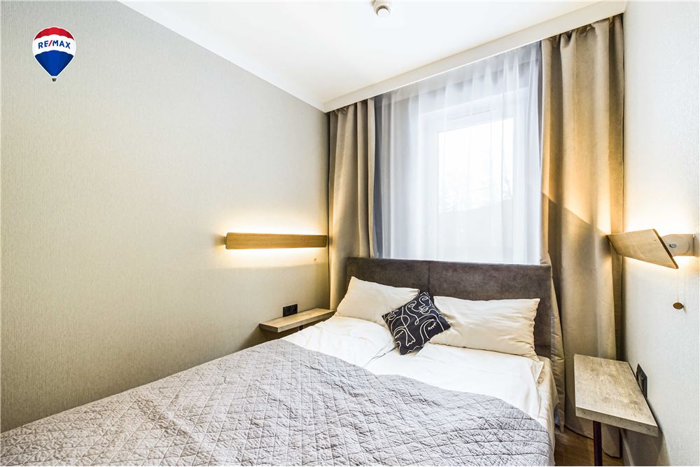 Mieszkanie - Sprzedaż - Świeradów-Zdrój, Polska - 17 - 800181029-41